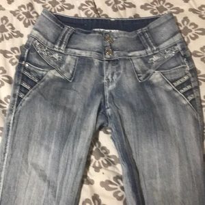 Butt lifting Colombian jeans size 5